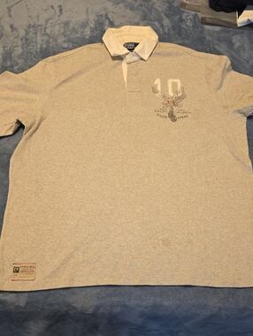Gently Used Ralph Lauren Light Gray Polo, White Contrast Collar & Chest Graphic